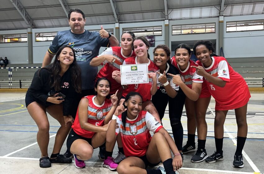  Equipe barretense vence Uberaba em partida pela Liga Brasil de Handebol