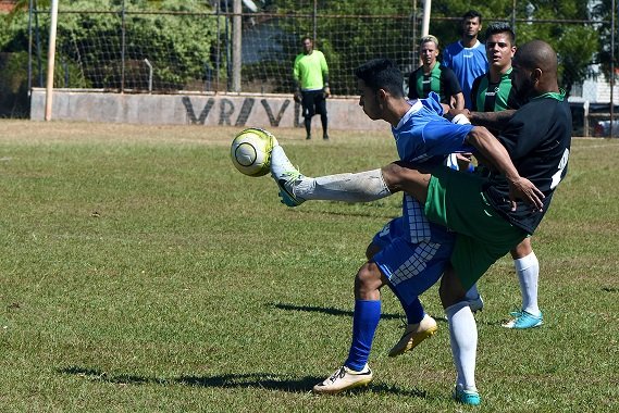  18 gols foram marcados na abertura da várzea