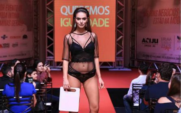  Mulheres se unem e transformam cidade de 10 mil habitantes na capital da lingerie