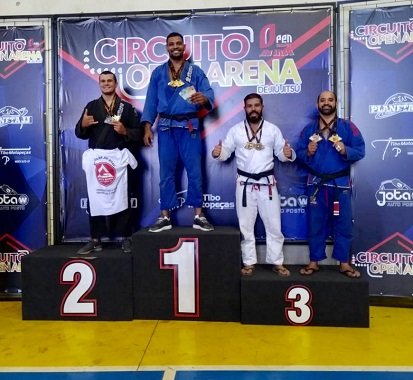  Zaiden conquista duas medalhas em campeonato de jiu-jitsu