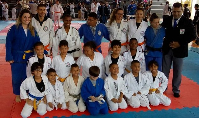  Judô de Barretos conquista 20 medalhas na Copa Catanduva