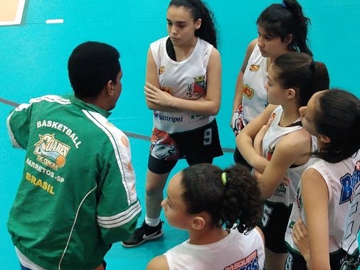  Basquete feminino Sub 15 de Barretos joga com Osasco nesta sexta-feira