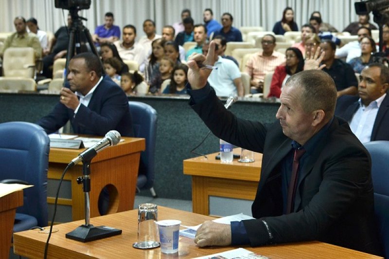  Câmara aprova projeto que obriga bancos receberem contas da Prefeitura de Barretos