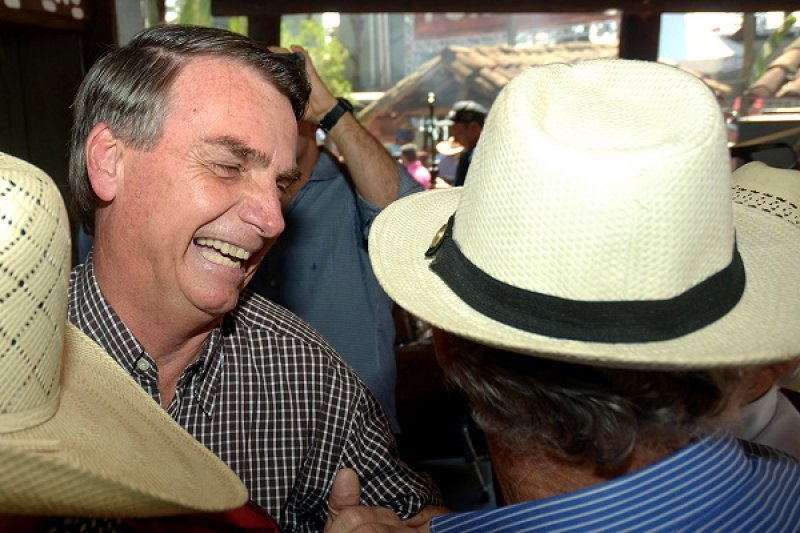  Bolsonaro encontrou a turma do chapéu