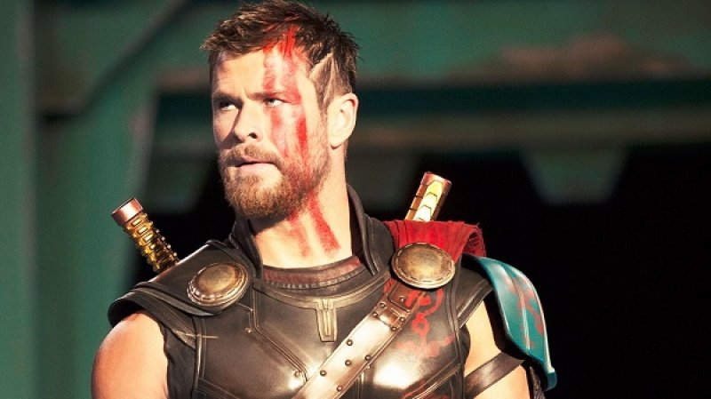  Thor: Ragnarok começa pré-venda de ingressos no Brasil