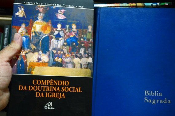  Diocese abre inscrições para curso de teologia
