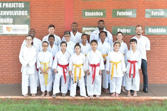  Caratê de Barretos conquista medalhas  19 medalhas na Copa Sonho Vivo