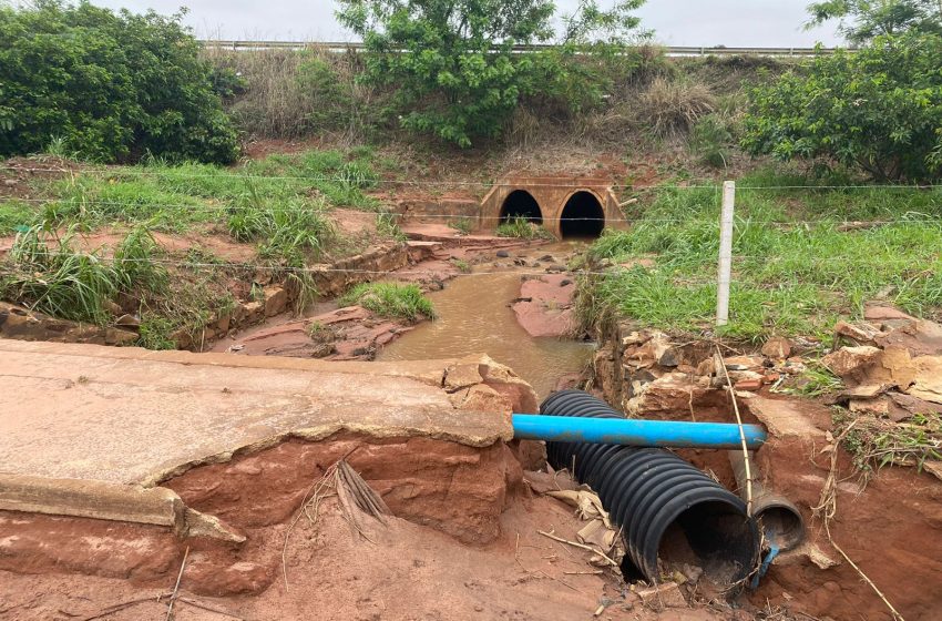  Ricardo Bodinho contesta estragos feitos pelas chuvas na Região dos Lagos