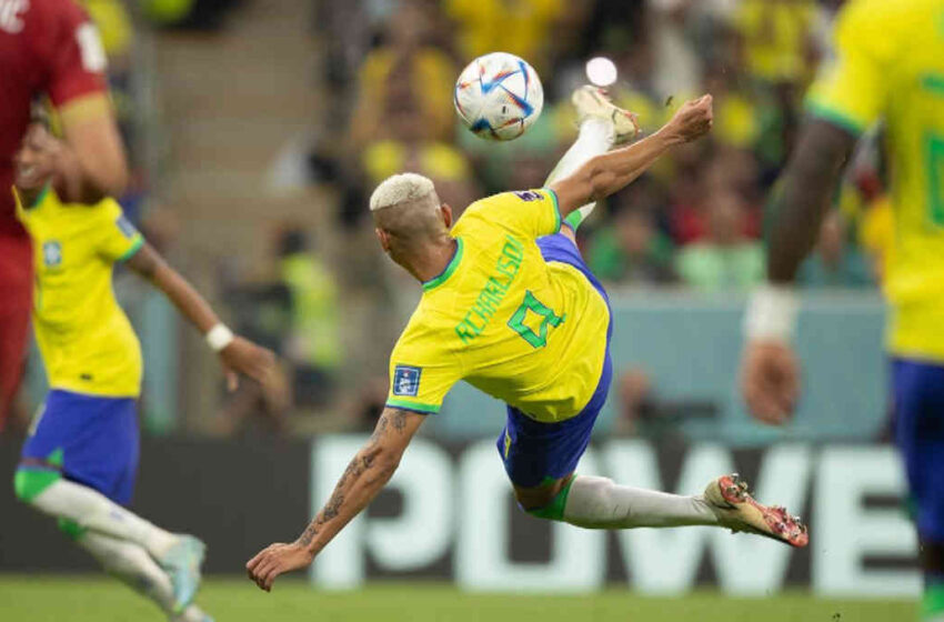  Brasil estreia com vitória na Copa do Mundo diante da Sérvia