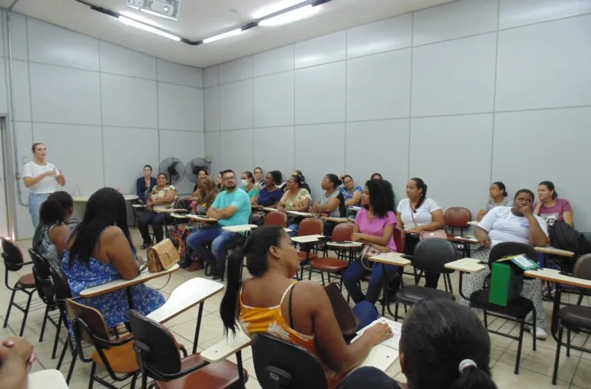  Merendeiros que atuarão na Rede Estadual de ensino recebem capacitação