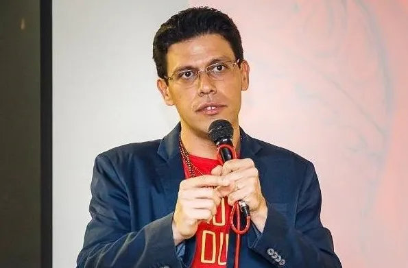  Mediunidade na Umbanda: estudioso revela os fundamentos da prática nos terreiros