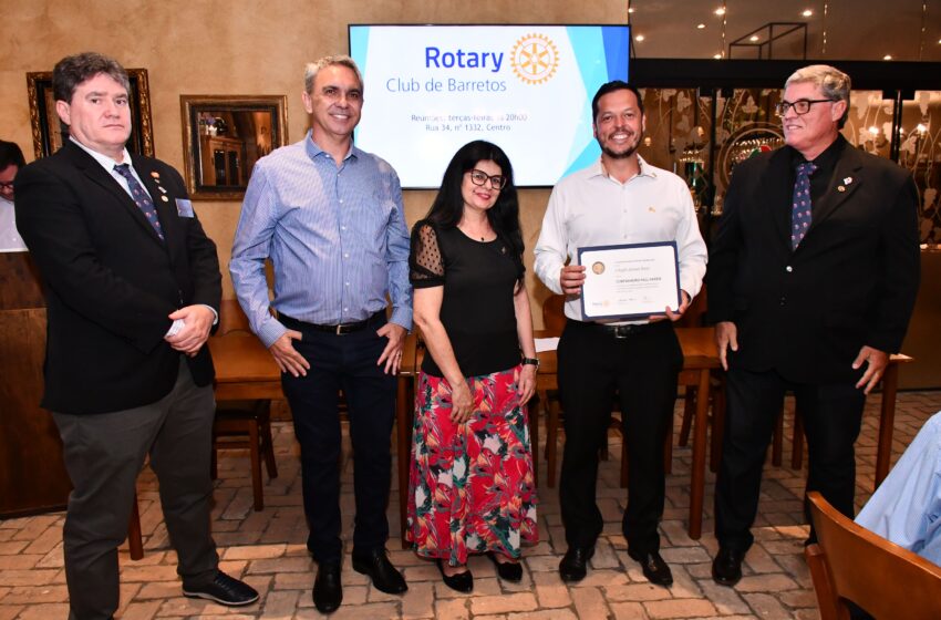  Vereador recebe prêmio Paul Harris do Rotary