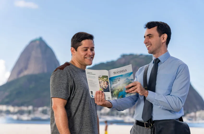  Testemunhas de Jeová — 100 anos de educação e ensino no Brasil