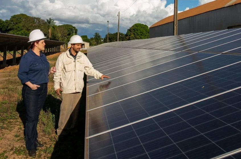  Crea-SP reúne empresas e concessionárias para discutir fiscalização de energia fotovoltaica