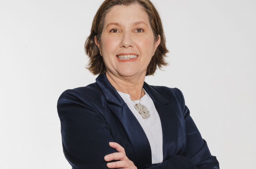  Lígia Marta Mackey é a primeira mulher eleita a presidência do CREA-SP