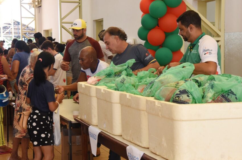 Campanha Natal de Luz do Fundo Social de Solidariedade beneficia famílias acolhidas em Barretos
