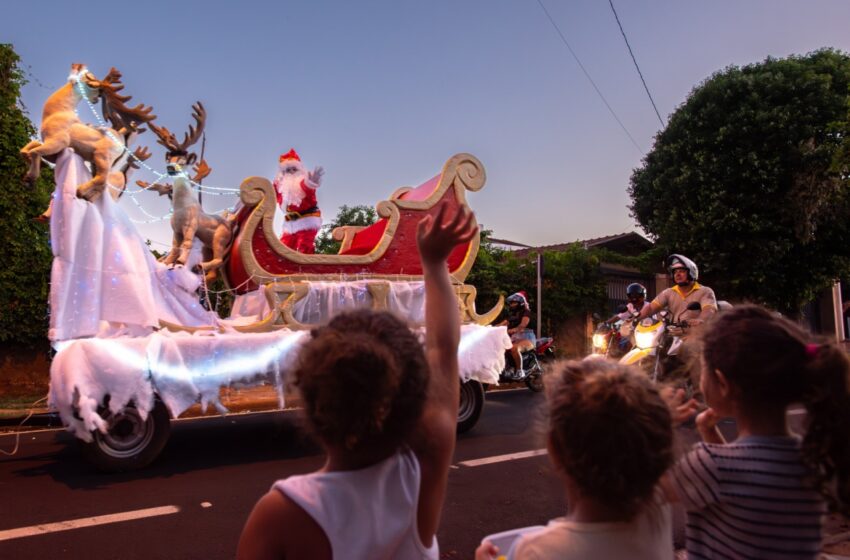  Bonde do Noel leva magia e alegria aos bairros de Barretos