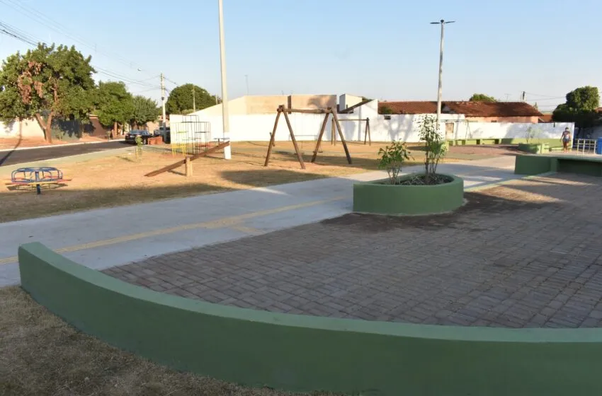  População do bairro Nadir Kenan ganha novo espaço de convívio e lazer