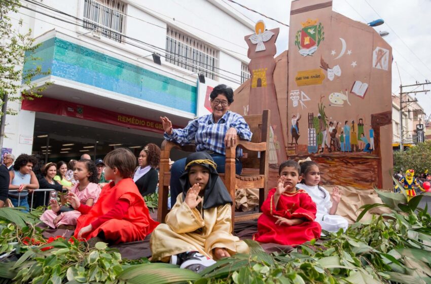  Barretos celebra 170 anos com grande desfile cívico e folclórico