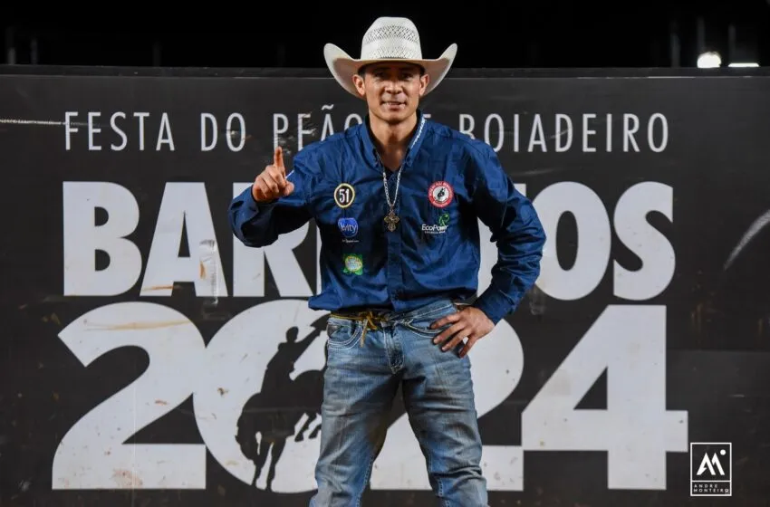  Mexicano Álvaro Alvarez lidera montarias do 31º Barretos International Rodeo