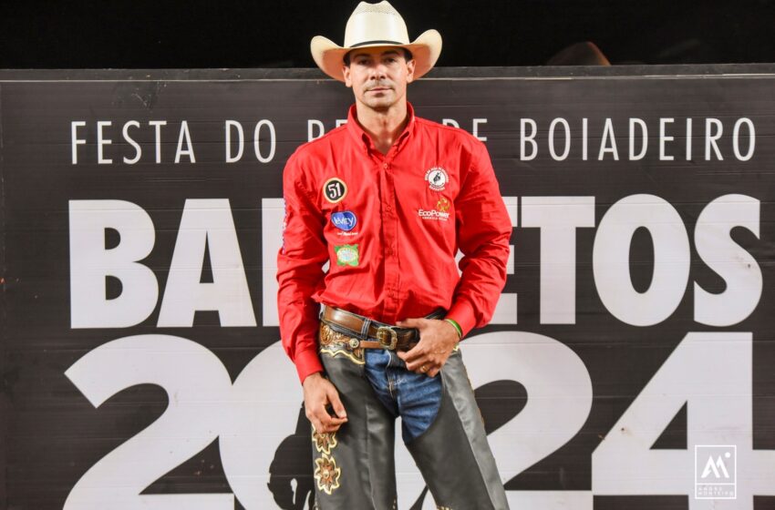  Paulista Rafael Gobato vence noite de sábado no rodeio estilo Cutiano