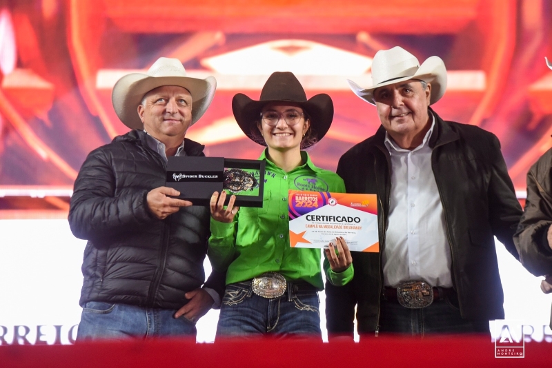  Riopretense conquista título inédito no Breakaway Roping