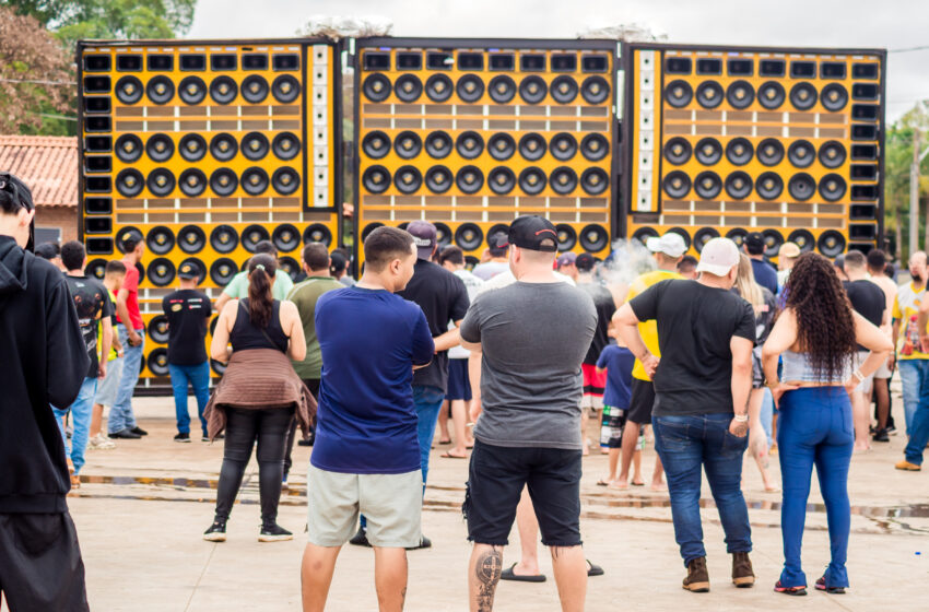  Insane Sound 2024 reuniu apaixonados por som automotivo e carros rebaixados no Parque do Peão