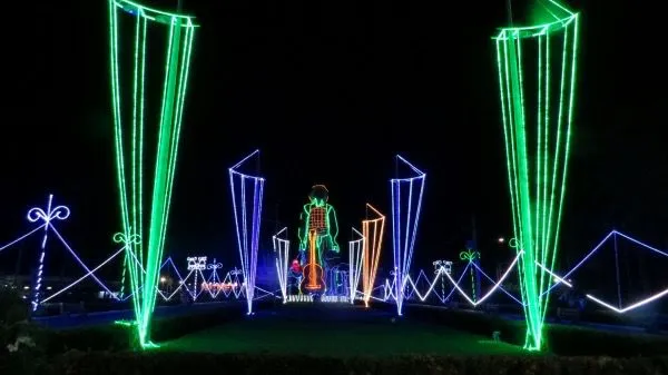  Parque do Peão de Barretos inaugura decoração natalina neste sábado (30)