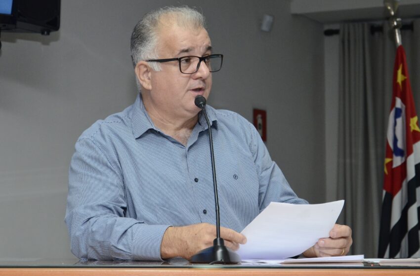  Vereador Adilson Ventura de Mello solicita melhor qualidade no arroz da cesta básica dos servidores municipais