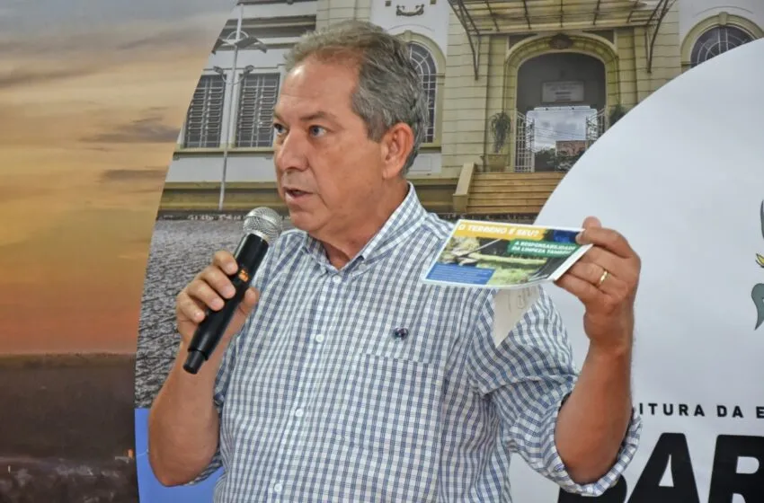  Prefeitura de Barretos inicia limpeza forçada de terrenos particulares no City Barretos