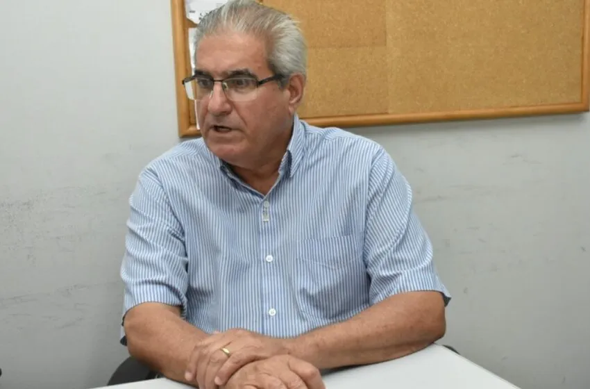  “Vereador manda multar, sim”: fala de Kapetinha em podcast reacende polêmica sobre atuação da Prefeitura em terrenos sujos
