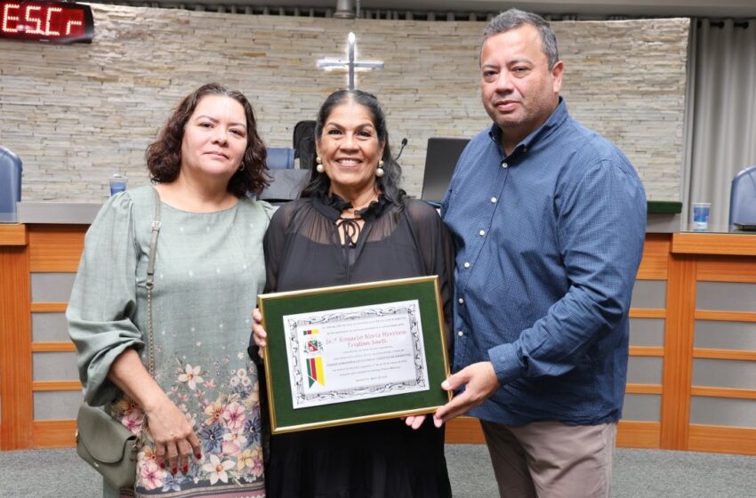  Rosário Nóris é homenageada com Título de Cidadã Honorária por dedicação à causa animal e ações sociais em Barretos