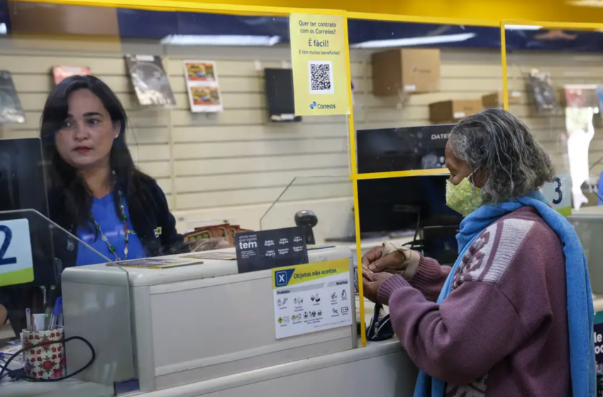  Correios vão atender aposentados e pensionistas com descontos indevidos no INSS