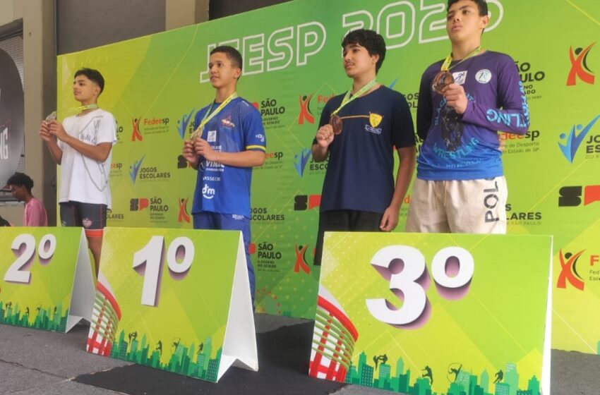  Barretenses brilham no Wrestling e conquistam oito medalhas nos Jogos Escolares do Estado