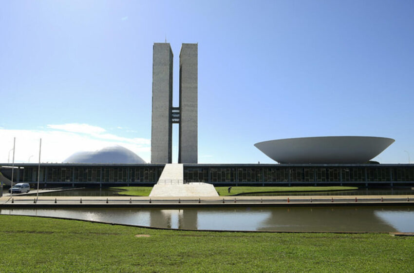 Congresso vive semana decisiva com anistia, reforma tributária e orçamento em debate