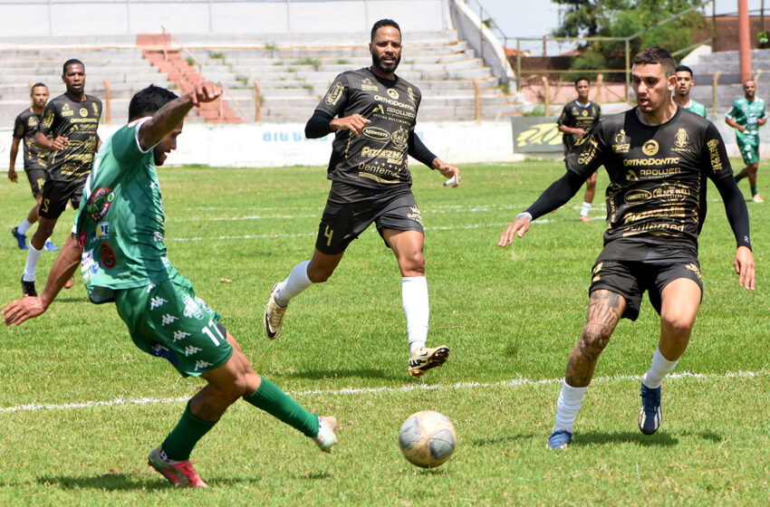 ADPM x Vila Nogueira, no campo do BEC