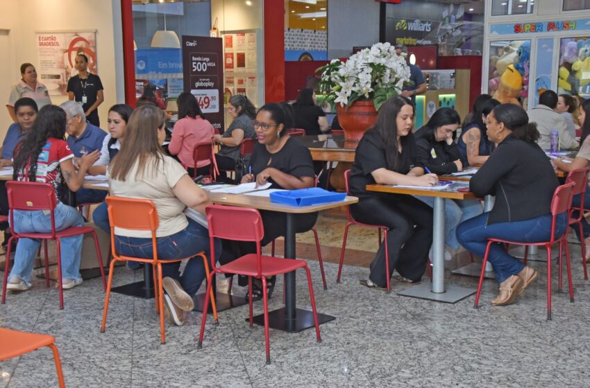 Feirão de Empregos reúne candidatos e oportunidades no North Shopping Barretos