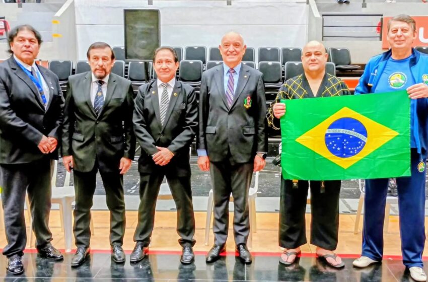  Grão-mestre Elam de Oliveira representa o Brasil no XXI Campeonato Panamericano Aberto de Artes Marciais no Paraguai