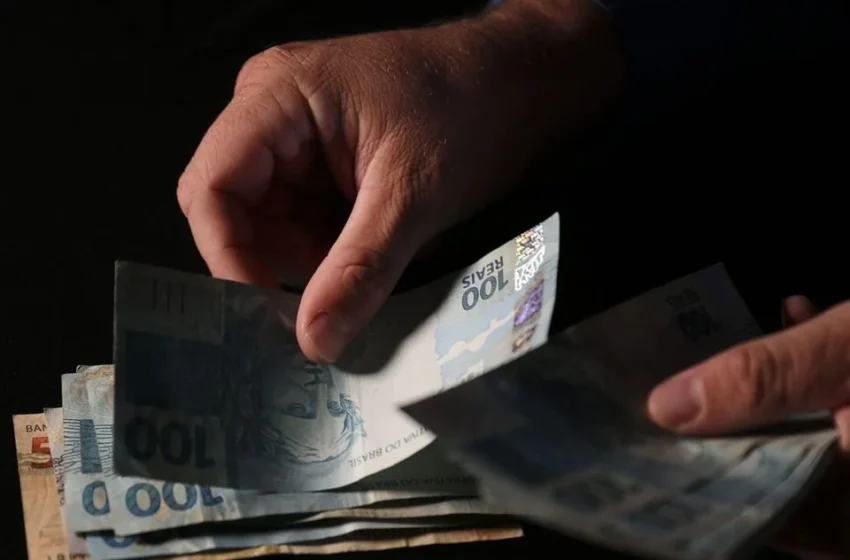  Gastos públicos do Brasil ultrapassam R$ 5 trilhões antes do fim de 2025, aponta plataforma Gasto Brasil