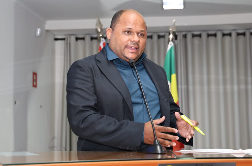  Raphael Silvério pede informações sobre obra do novo prédio da Prefeitura de Barretos