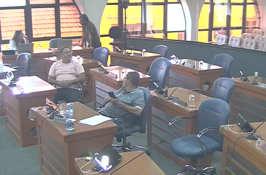  Sessão extraordinária da Câmara de Barretos é cancelada por falta de quórum