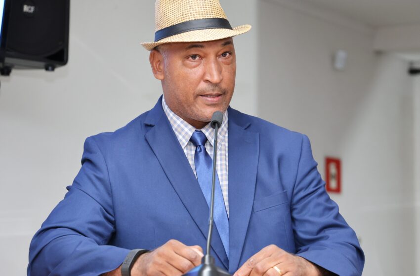  Bodão cobra operação tapa-buracos urgente em dois bairros de Barretos