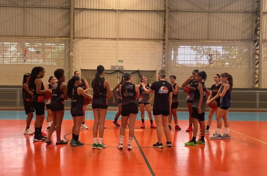  Equipes Sub-14 e Sub-15 da APAB retomam treinos para o Paulista