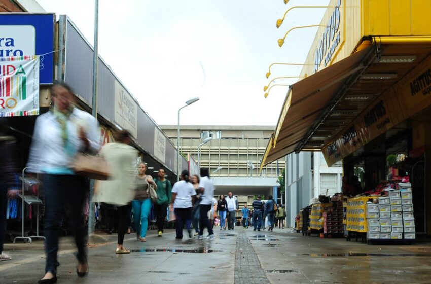  Feriados prolongados em 2026 animam turismo e acendem alerta no comércio