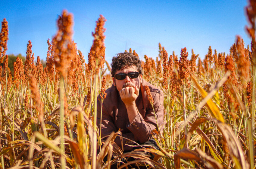  “Bicho Opaco”: Breno Dallas transforma a rotina e o vazio existencial em canção introspectiva