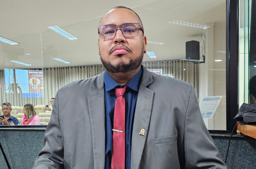  Tiagão Alves pede esclarecimentos sobre estrutura e viaturas do Corpo de Bombeiros em Barretos