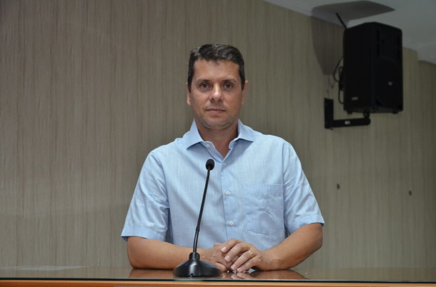  Bodinho pede esclarecimentos sobre controle de jornada de cargos comissionados