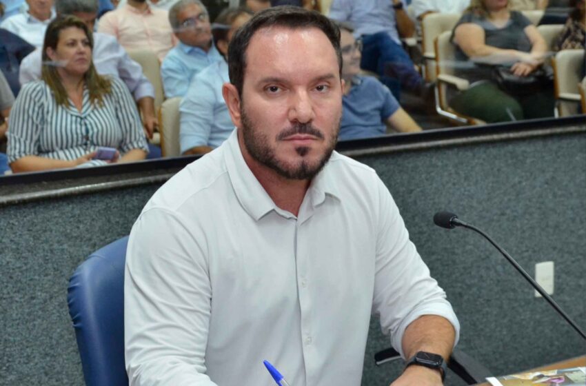  Malaman quer transparência sobre pagamentos de insalubridade a servidores da Saúde em Barretos