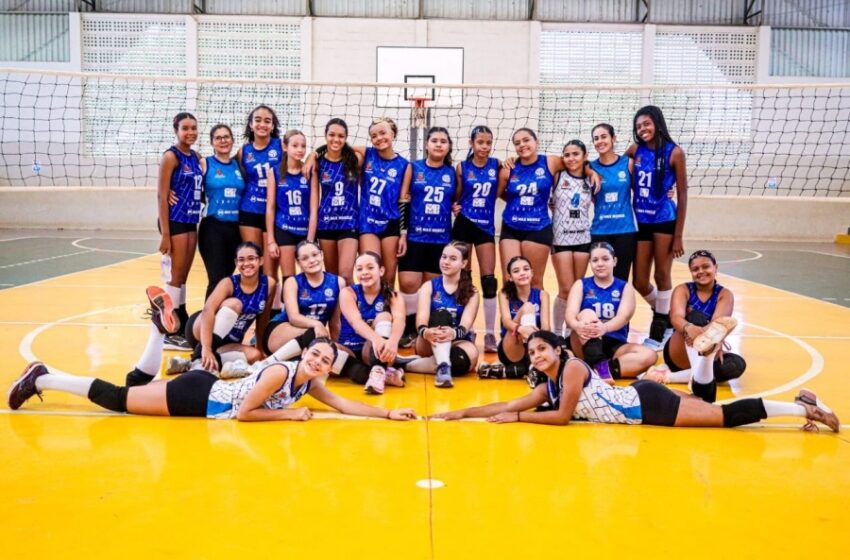  Equipes de vôlei feminino vencem rodada da Copa Colina em casa
