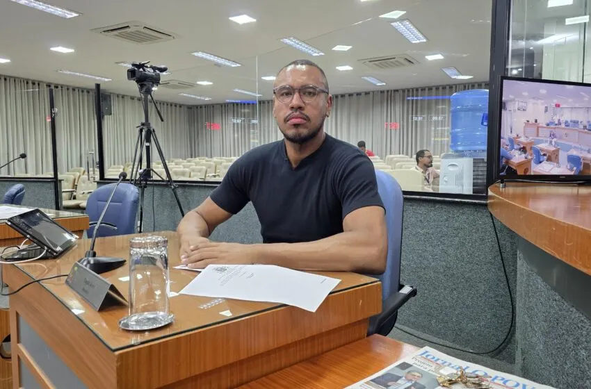  Tiagão Alves quer informações sobre déficit de servidores na Saúde